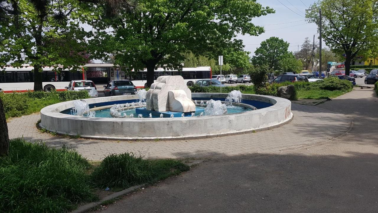 Lucky Apartment Pitesti Luaran gambar
