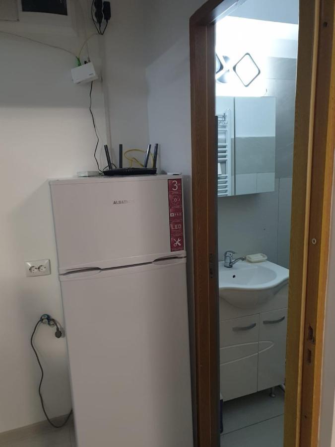 Lucky Apartment Pitesti Luaran gambar