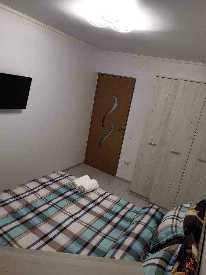 Lucky Apartment Pitesti Luaran gambar